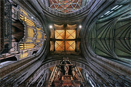 Looking up to the crossing ceiling in Chester