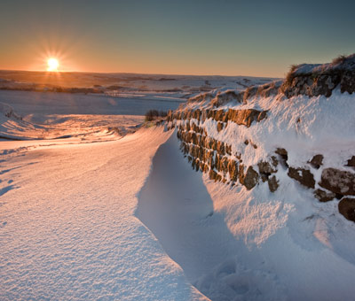 Sunrise and Snowdrifts on Hadrians Wall - Northumberland NS8068