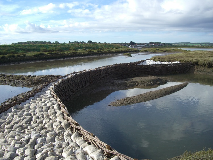 Burnham Willow Erosion Management Project. Burnham Overy Staithe