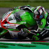 Leon Haslam at Thruxton chicane