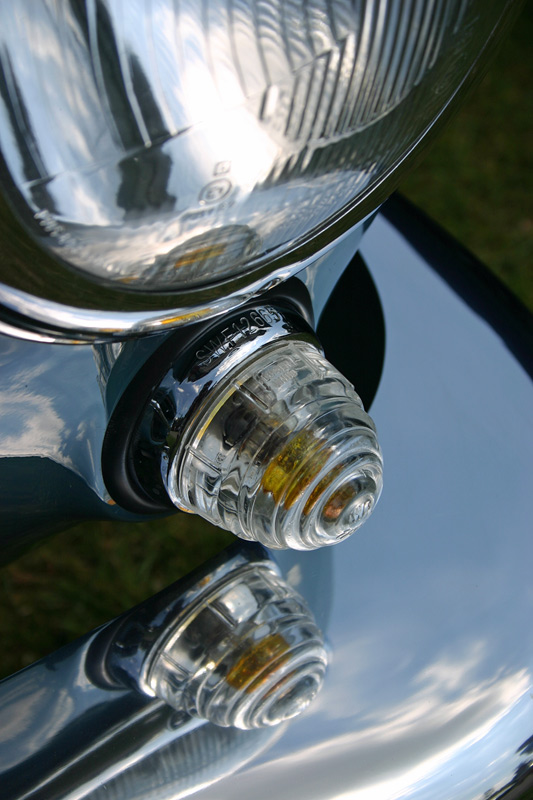 Lights, reflections and cleanliness