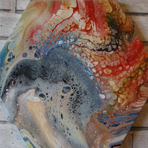 SWIRL ACRYLIC POURING ON AN 30cms HEXAGONAL CANVAS