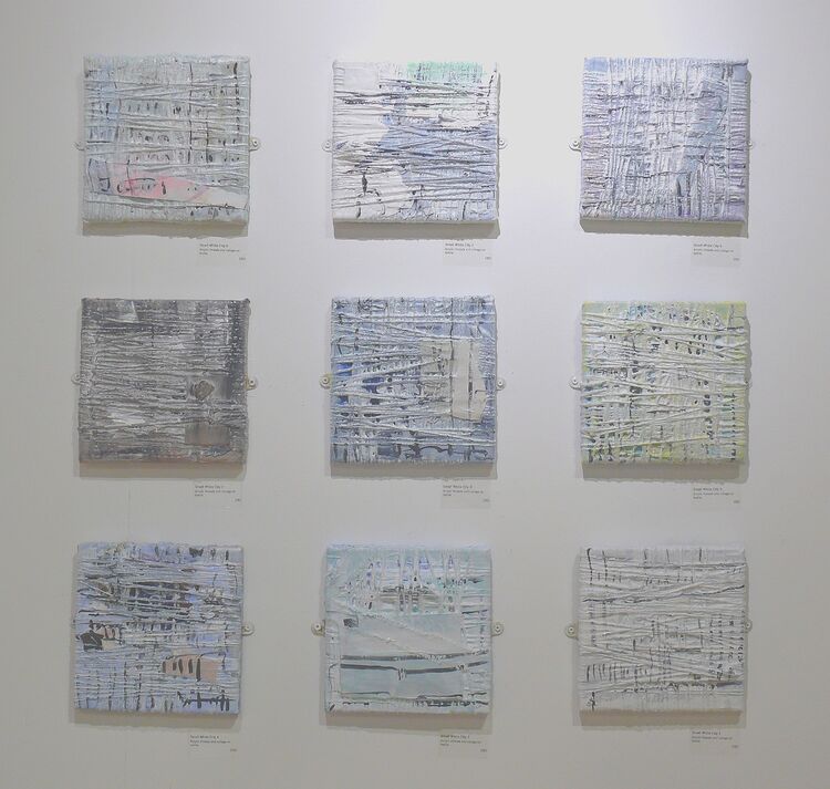 9 pieces, 20x20cm each