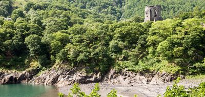 Dolbardan Castle