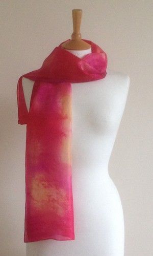 Strawberry Sundae - Fuchsia pink, windsor red, gold, vanilla