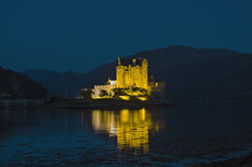 Eilean Donan night500110