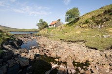 Loch Mharaig ruin 500077