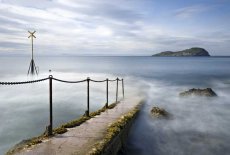 North Berwick old pier0104