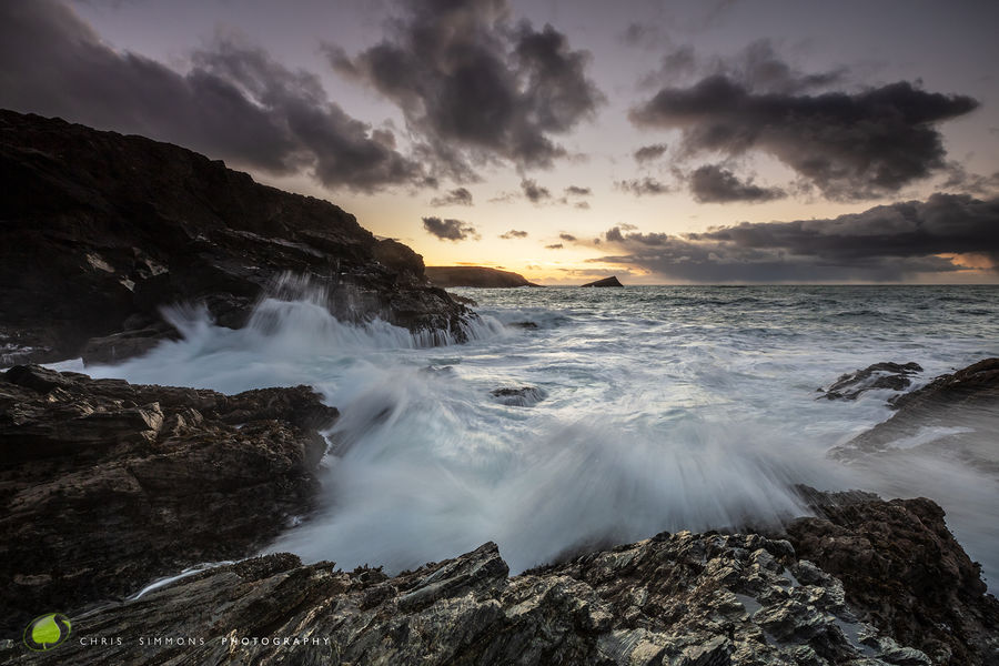 Cove Waves - Pentire