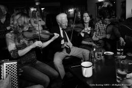 Ben Lennon with Eimer Casey & Sinead Nic Dhonncha, at Féile Frank McGann 2010