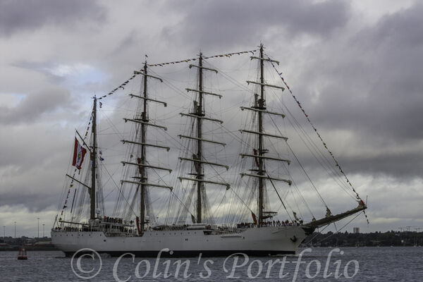 The Peruvian Navy sail training vessel, "BAP Union" leaving Dublin Port