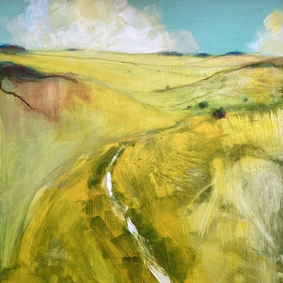 White Tracks & Forms in Honey Dale