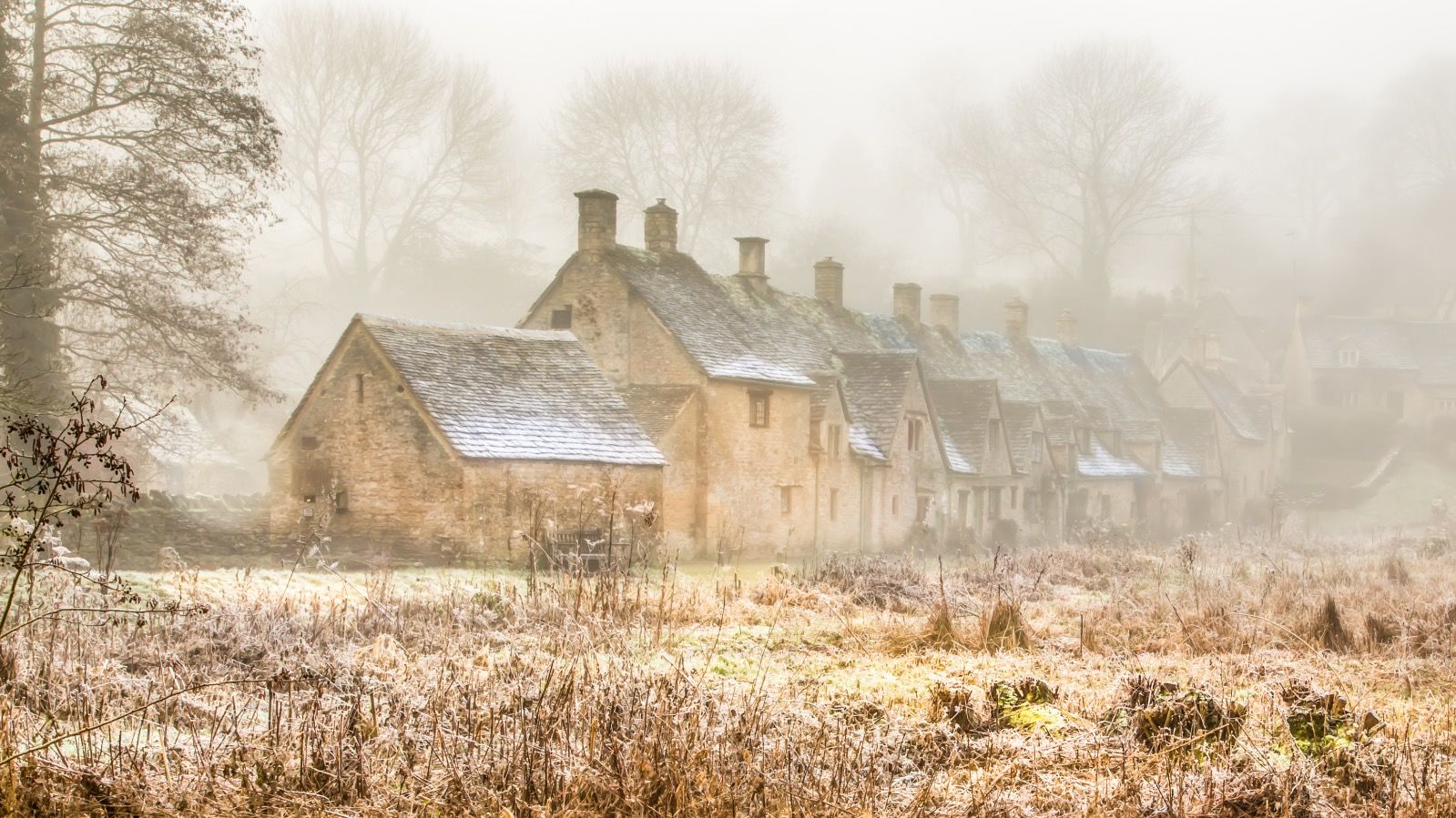 Arlington Row in Winter Bibury