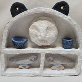 The house of the moon (see firing crack image) hence price £50