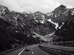 20 Alpine motorway 16pts Ann Draper