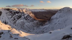 Choire a Chaorachain (Winters dawn) by Adrian Gidney (19 points)