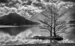 Rays over Crummock by Jason Willis - Commended