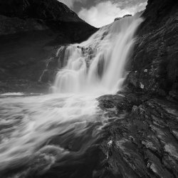 unich waterfall