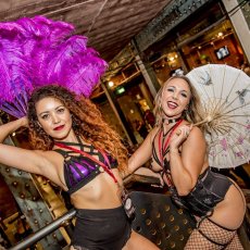 Parasol and Feathers