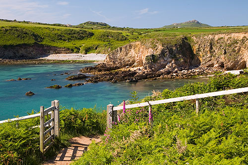 Porthlysgi Bay