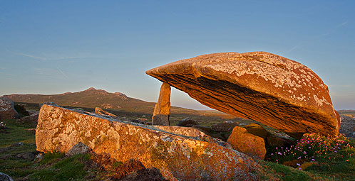 Cromlech- Coetan Arthur