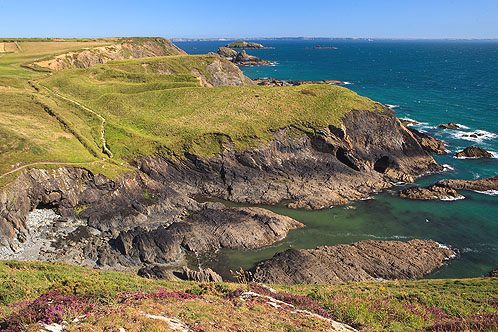 Porth y Rhaw Hill Fort
