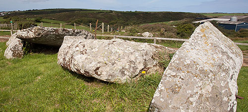 St Elvis - Chambered Tomb