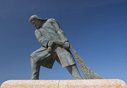 Fisherman Monument - Milford Haven