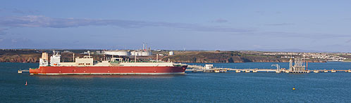 LNG Carrier / South Hook .