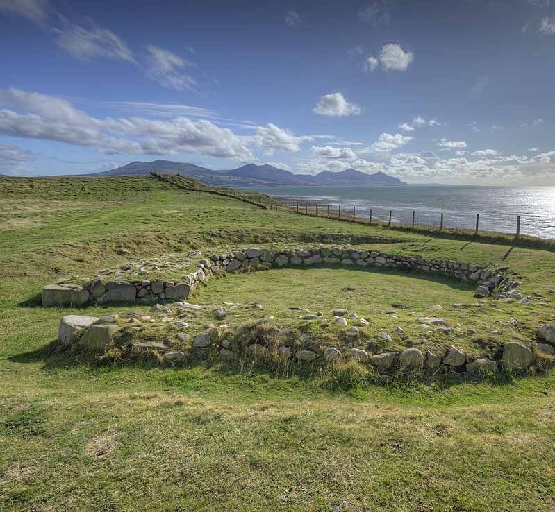 Dinas Dinlle Roundhouse