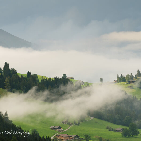 Switzerland Mountains and Cloud - DSC0338