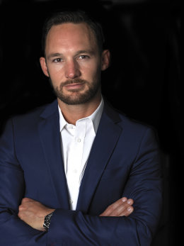 Gold Coast Photographer Gold Coast headshots