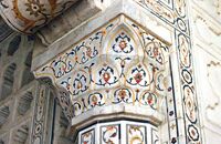 Agra Fort arch detail 2