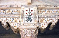 Agra Fort arch detail 3