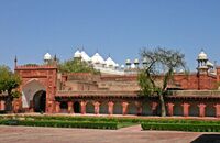 The Agra Fort garden 1