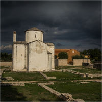 APPROACHING STORM by Gill Dishart