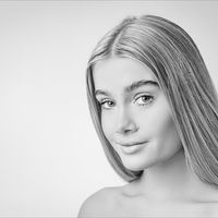 ELLIE by Sarah Middleton