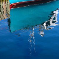 IN HARBOUR by Peter Dishart