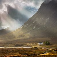 LONE COTTAGE - GLENCOE by Mike Arblaster