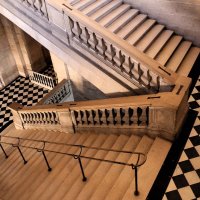 PALACE DE VERSAILLES by Anne Read