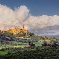 PIENZA SKYLINE by Ashley Franklin