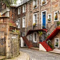 QUIET CORNER EDINBURGH by Chris Hall