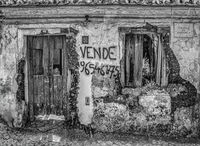 'RUSTIC' PORTUGESE COTTAGE FOR SALE by Tony Barker