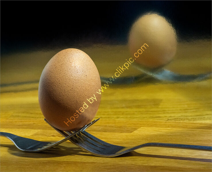 THE WRONG CUTLERY by Ray Andrews