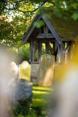 Litchgate through the tombstones