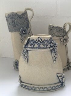 printed lace small vases