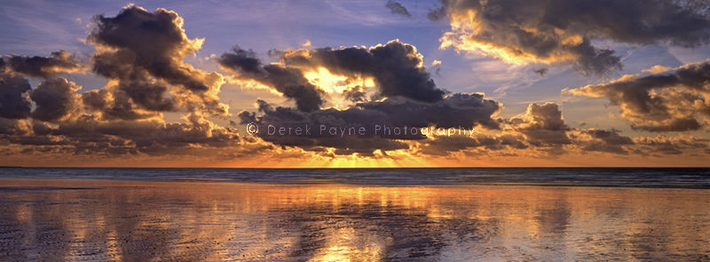 February Dawn. Worthing Coastline, West Sussex.