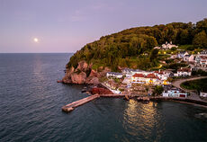 AO59 Babbacombe Beach