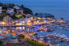 Torquay harbour At Night T162
