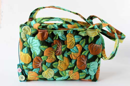 Green leaves applique handbag